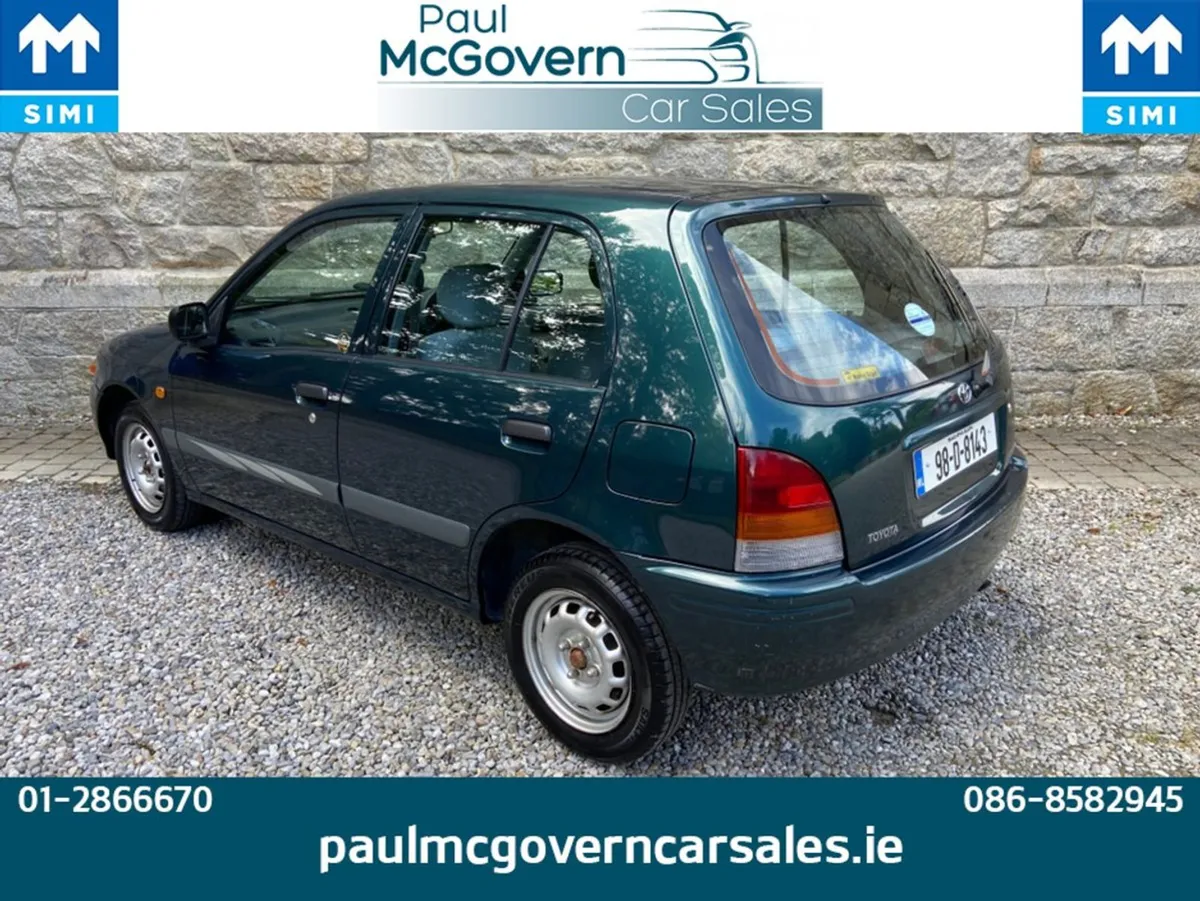 Toyota Starlet 1.3 - Image 2
