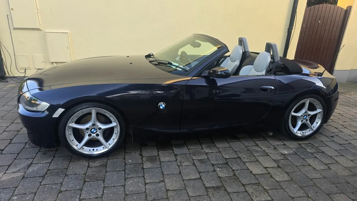 BMW Z4 lci 2.0i  2006 - Image 1