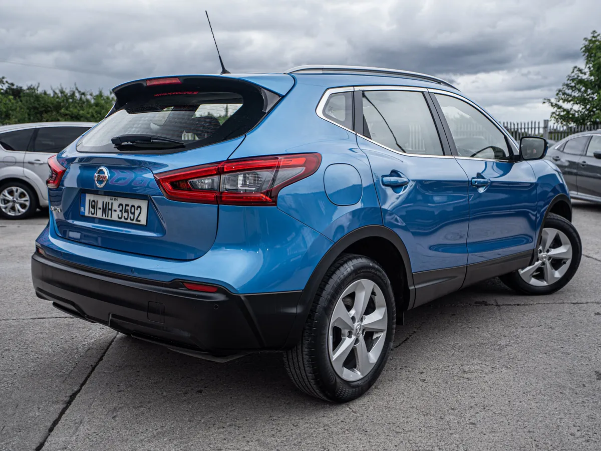 2019 Nissan Qashqai 1.5dci/Sunroof/1yr warranty - Image 3