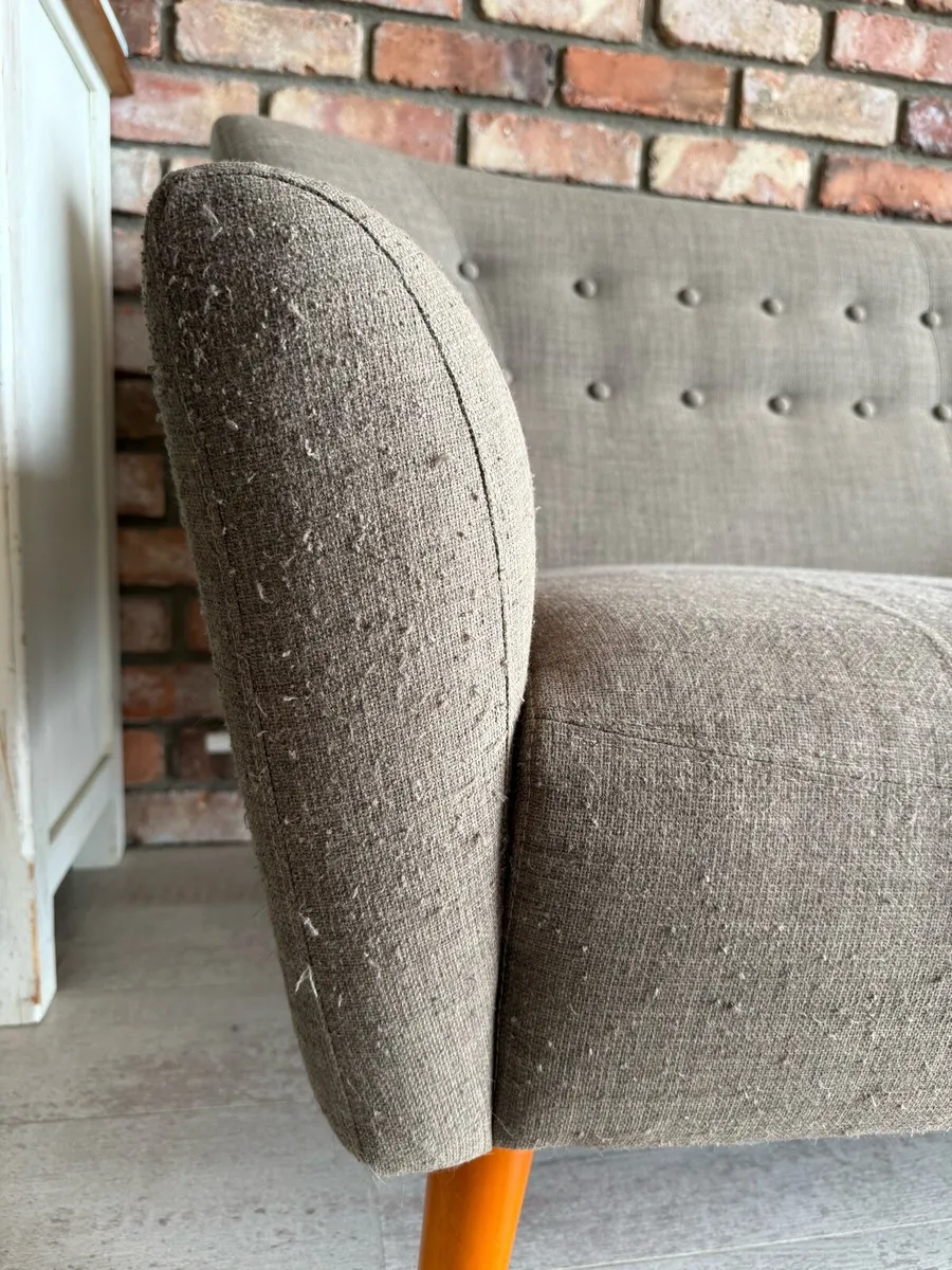 Couch - Image 4