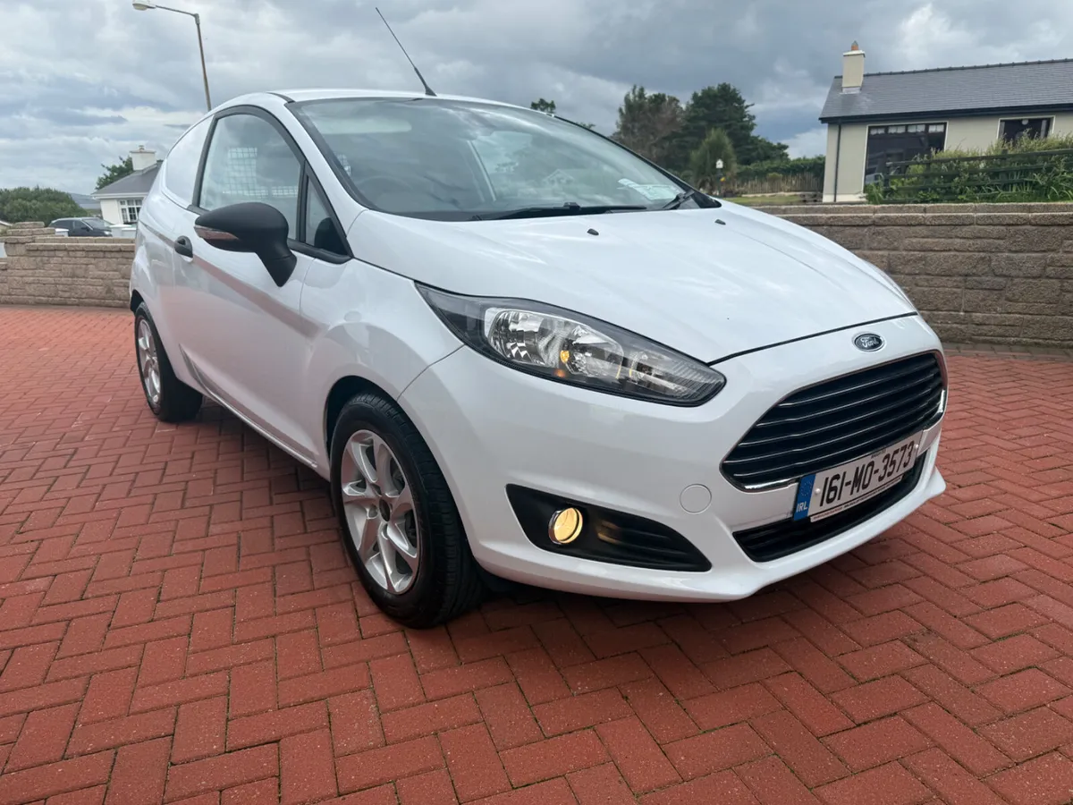 2016 Ford Fiesta 1.5 Tdci - Image 4