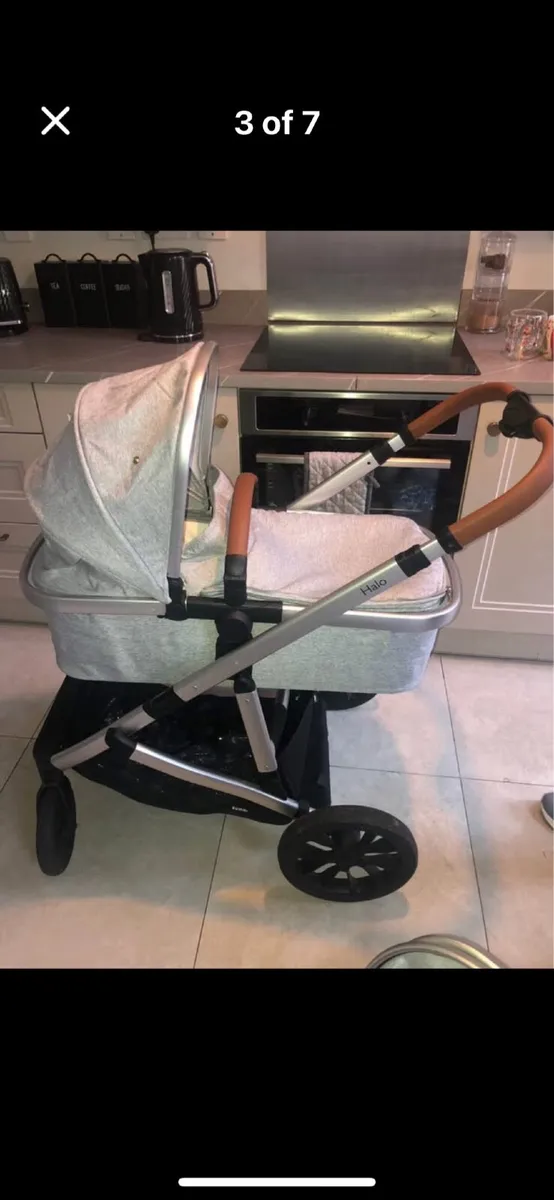 Pram - Image 1