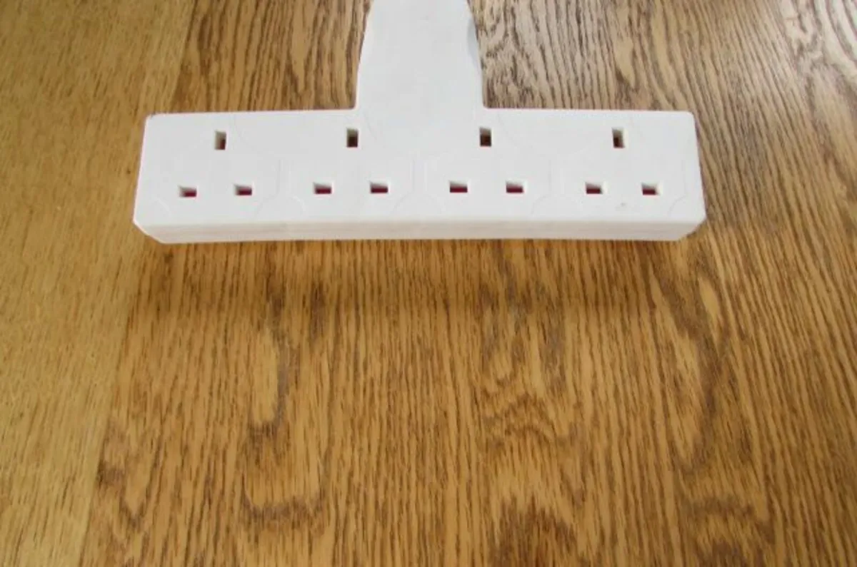 4 Way Socket Adapter for Sale - Image 1