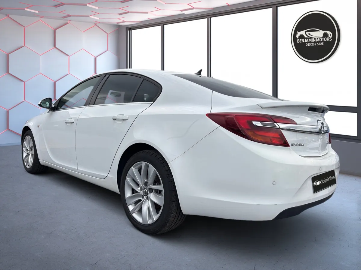 Opel / Vauxhall Insignia 2014 High Specs New Nct - Image 3