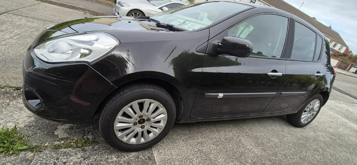 Renault Clio 2011 - Image 3