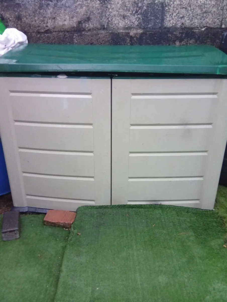 Huge pvc outdoor garden storage box 1220ltr - Image 1