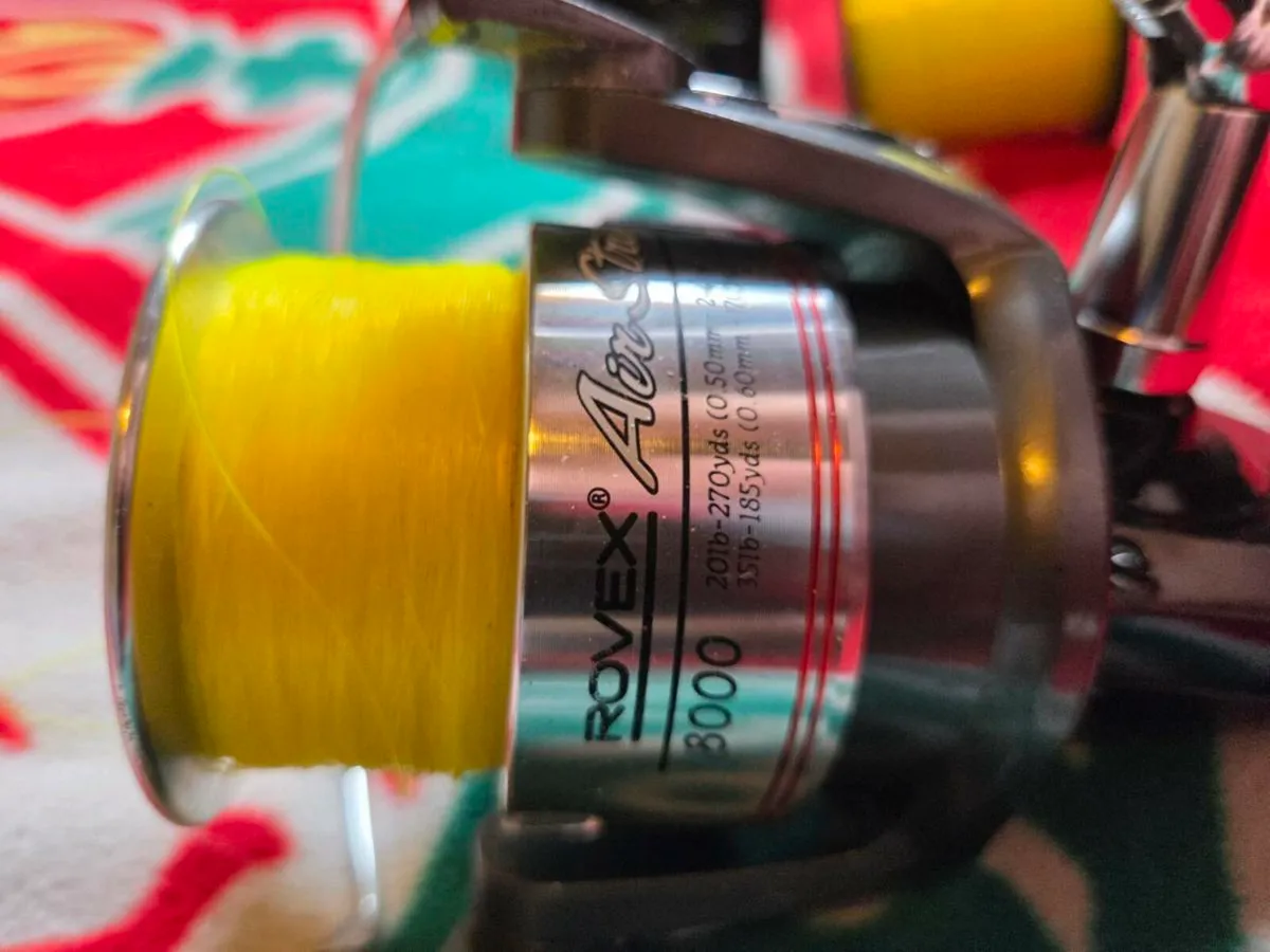Rovex Airstrike 8000 Fishing Reel - Image 3