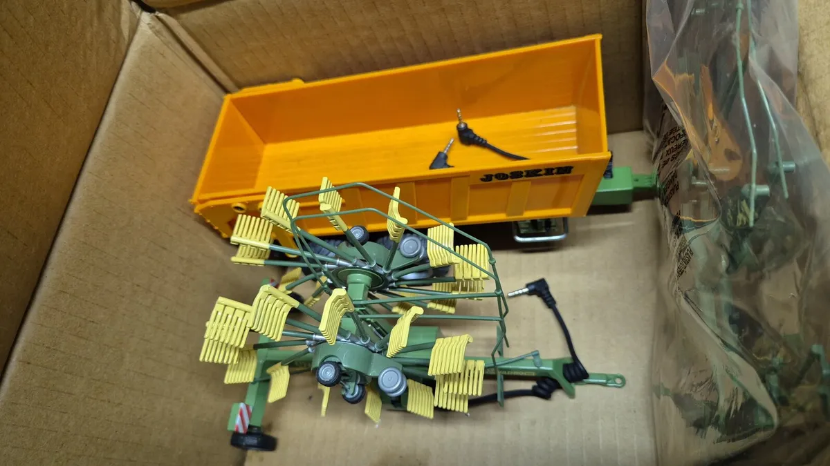 1:32 scale farm models - Image 4