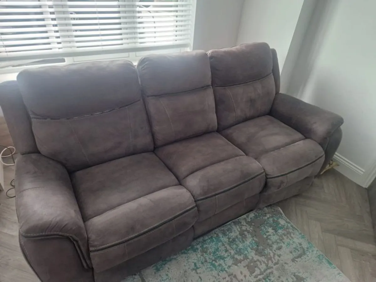3 Seater Recliner sofa for sale - Image 1