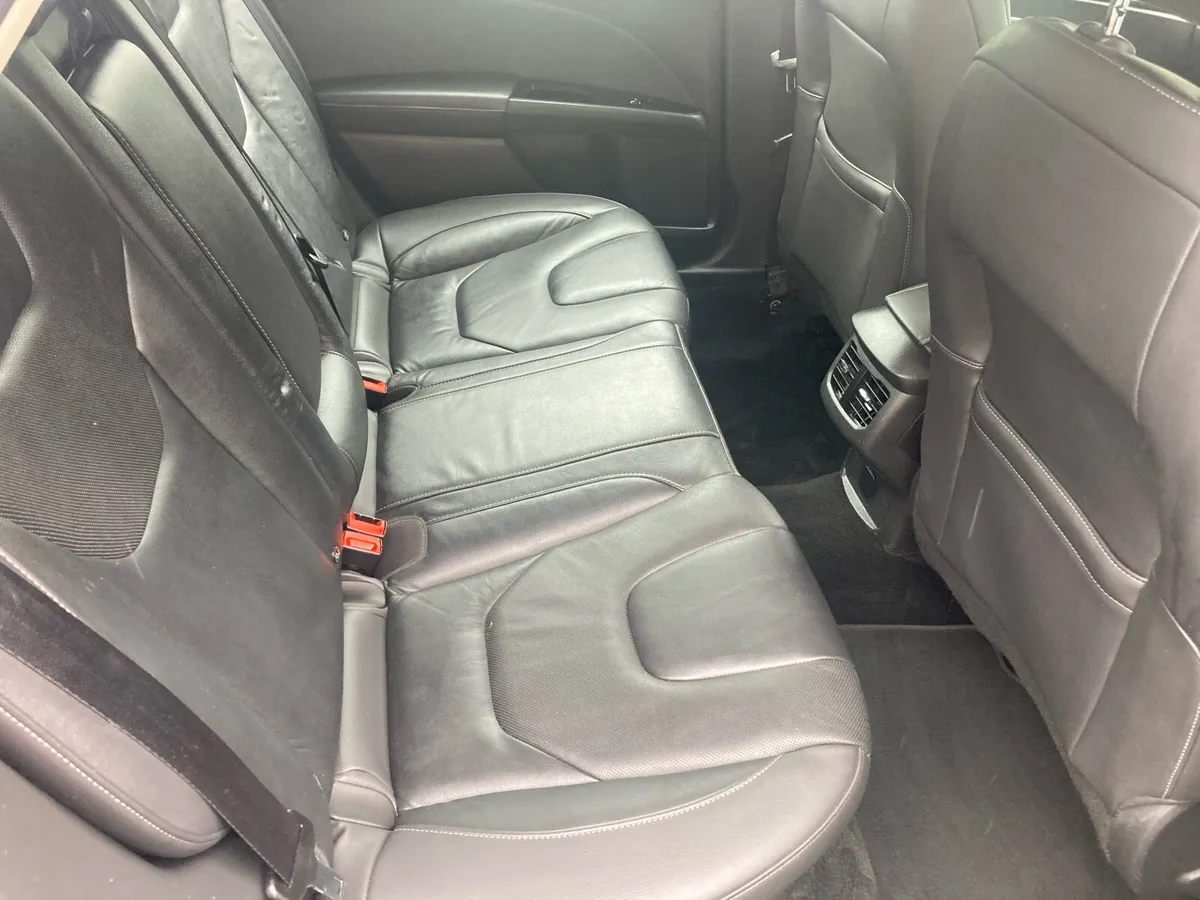 Ford Mondeo 2 litre diesel automatic 2022 - Image 4