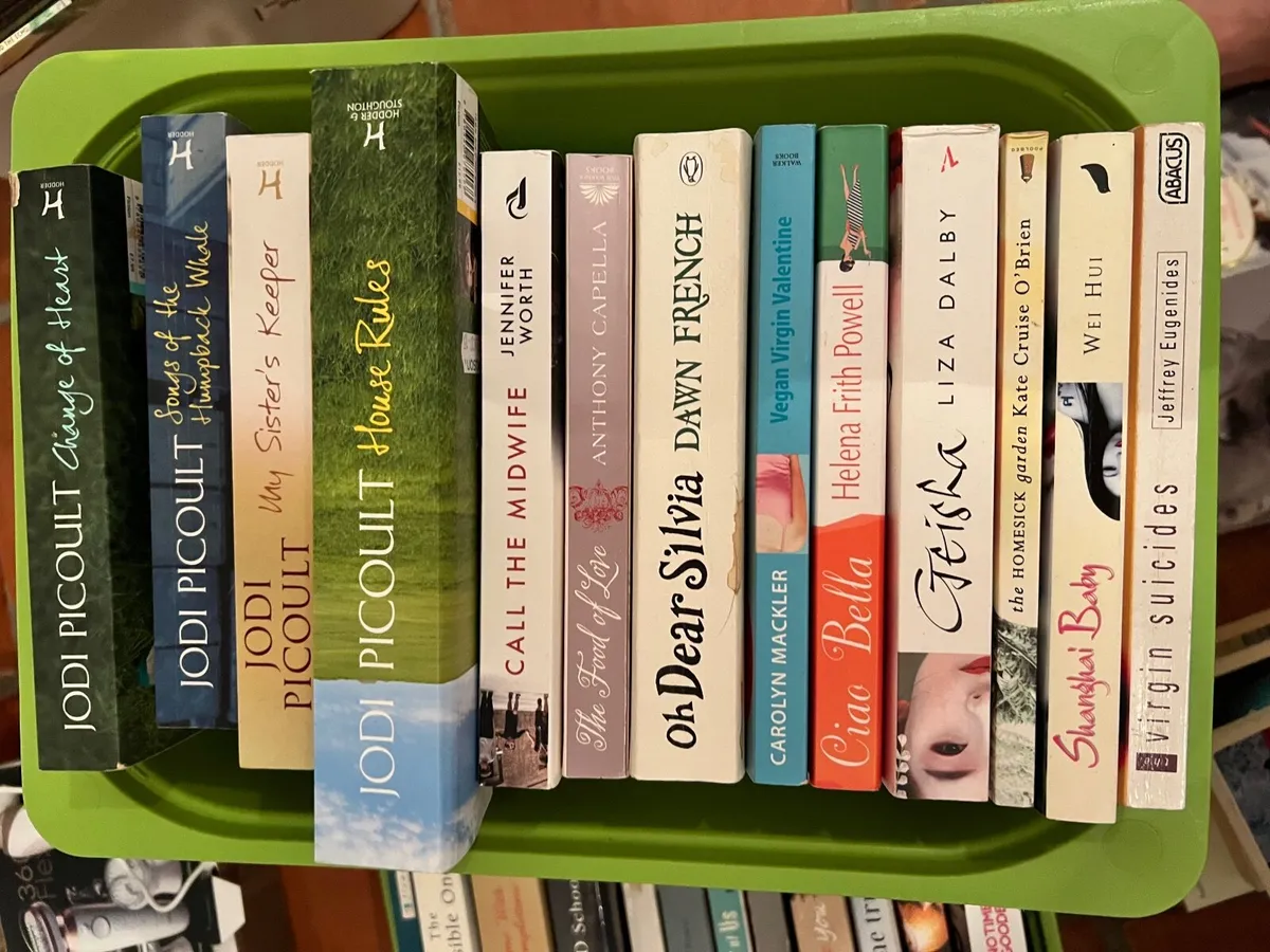 Books - Image 4