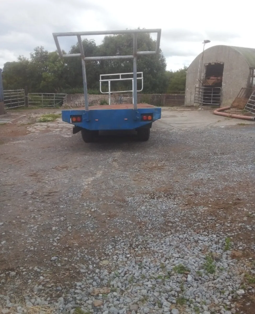 Bale trailer - Image 3