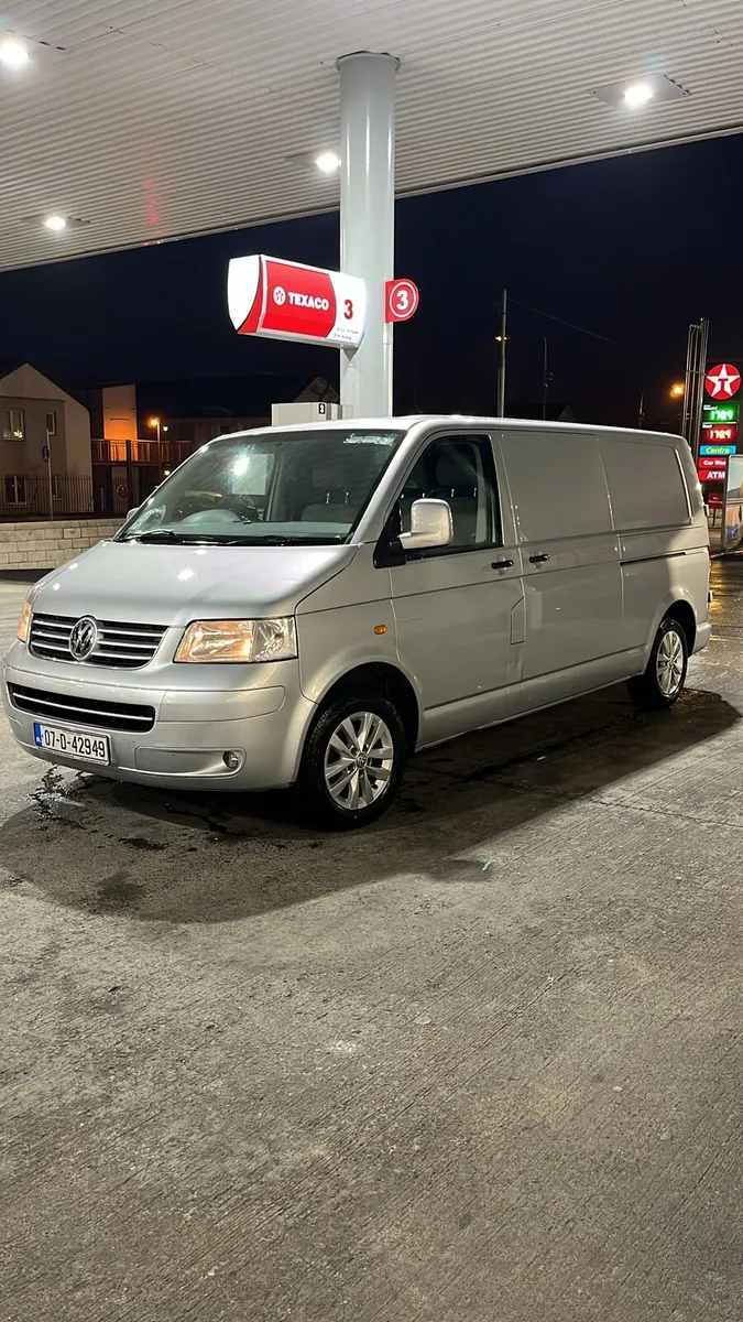 VW Transporter - Image 1