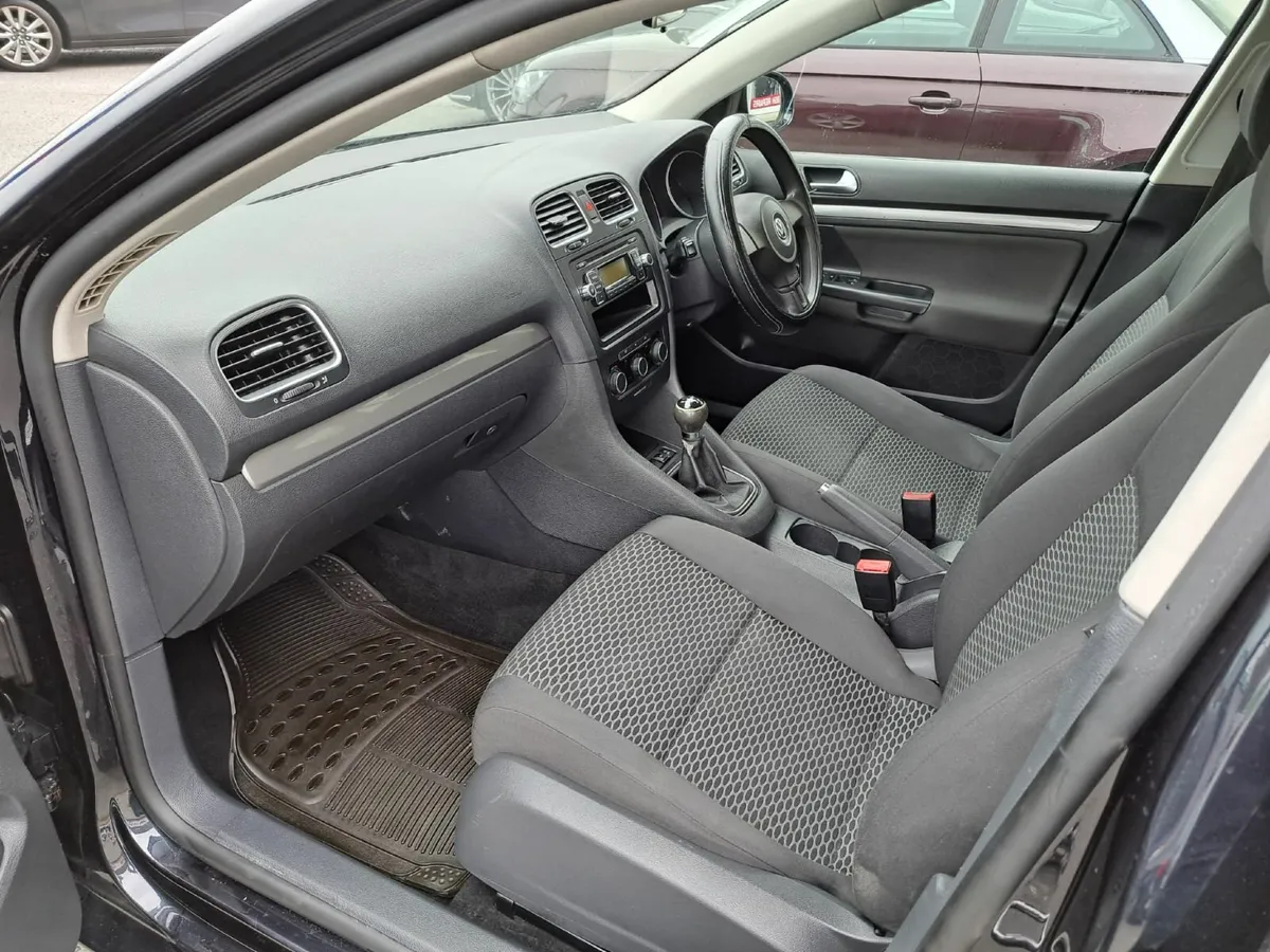 Vw Golf 2011 1.6 Tdi Estate V. Clean New Nct 10/26 - Image 3