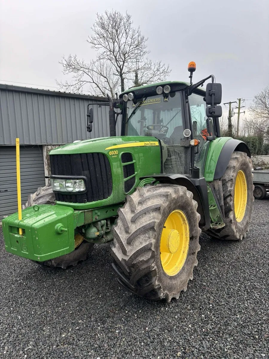 John Deere 6930 - Image 1