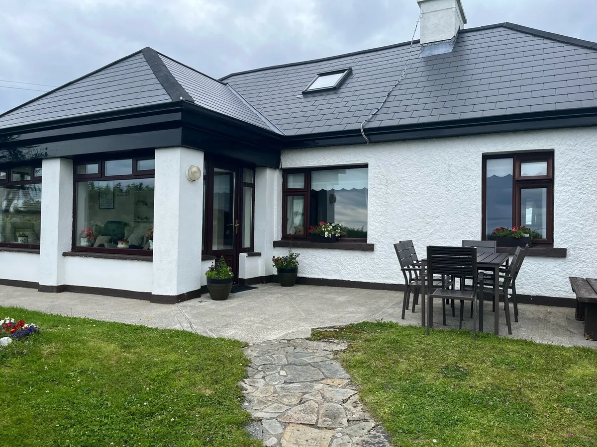 Holiday home - Image 1