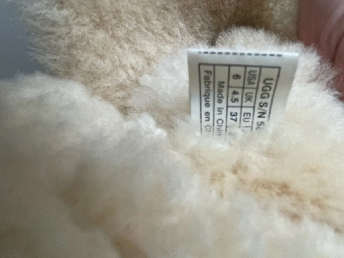 Genuine Uggs Size 4.5 - Image 4