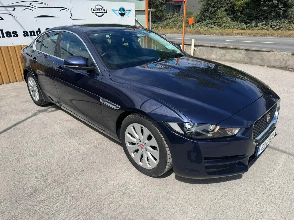 152 Jaguar XE 2.0D PRESTIGE Low Miles Warranty - Image 2