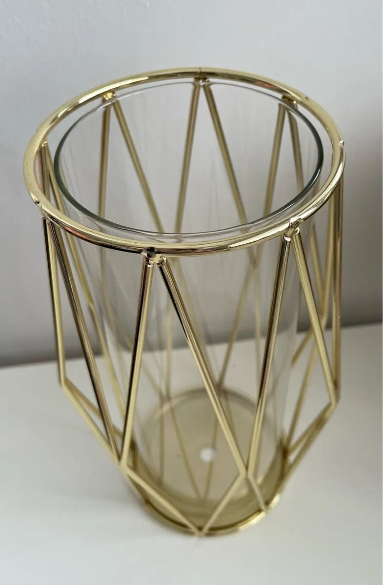 Candle Holder Geometric Design - Image 1