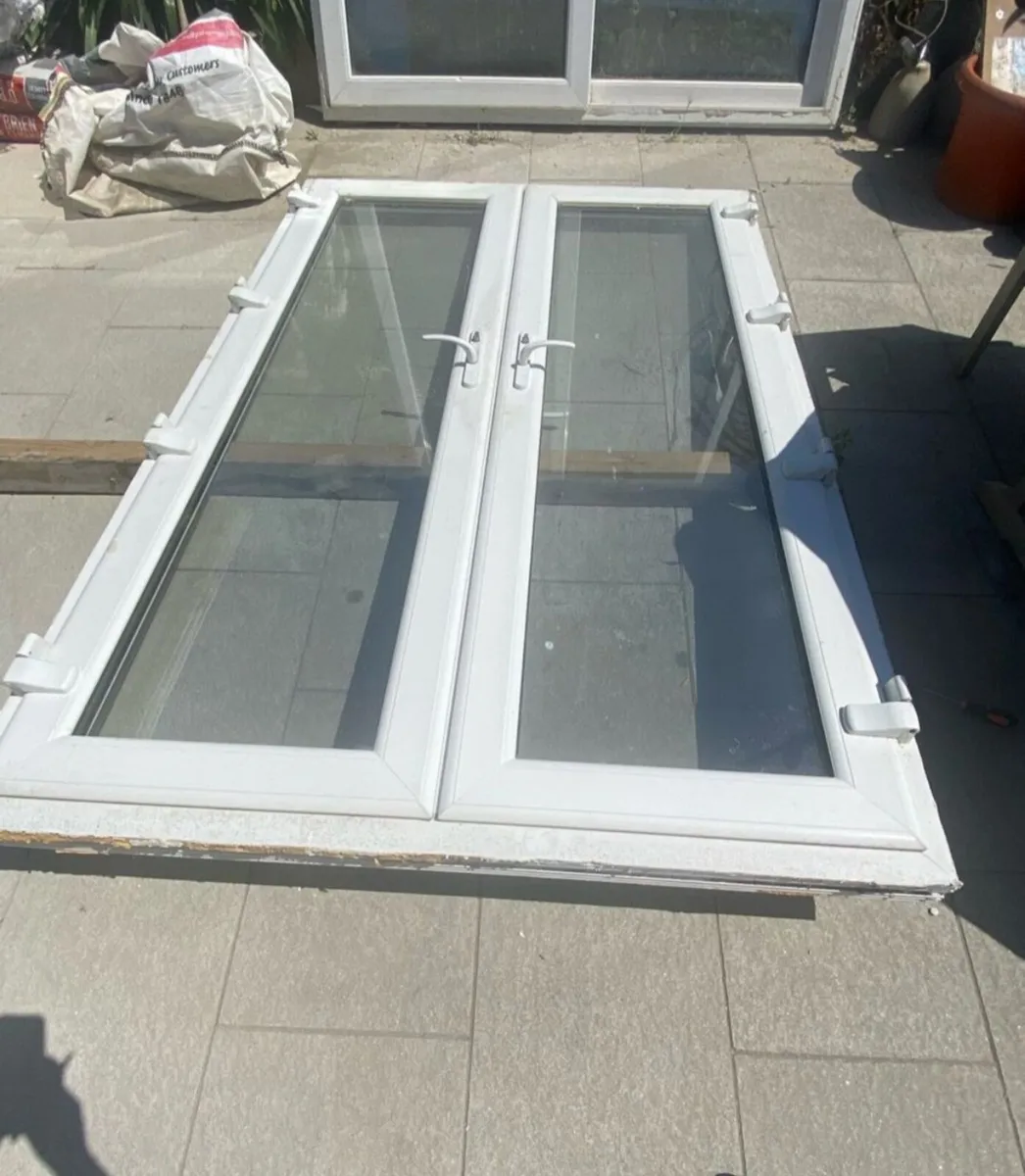 ✳️  UPVC TRIPLE GLAZED FRENCH DOUBLE DOORS