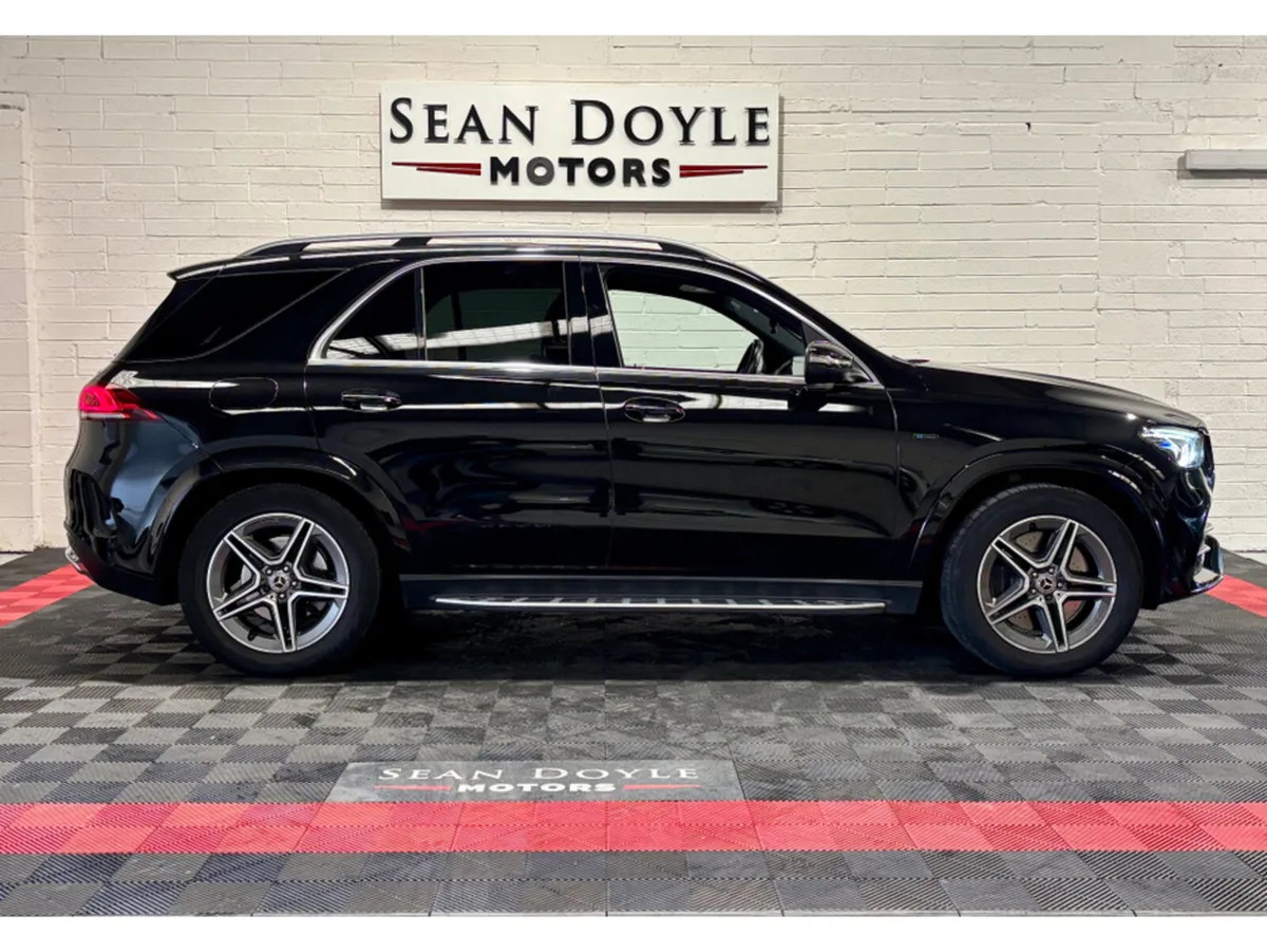 Mercedes-Benz GL-Class 350 AMG LINE PREMIUM DE 4MA - Image 4