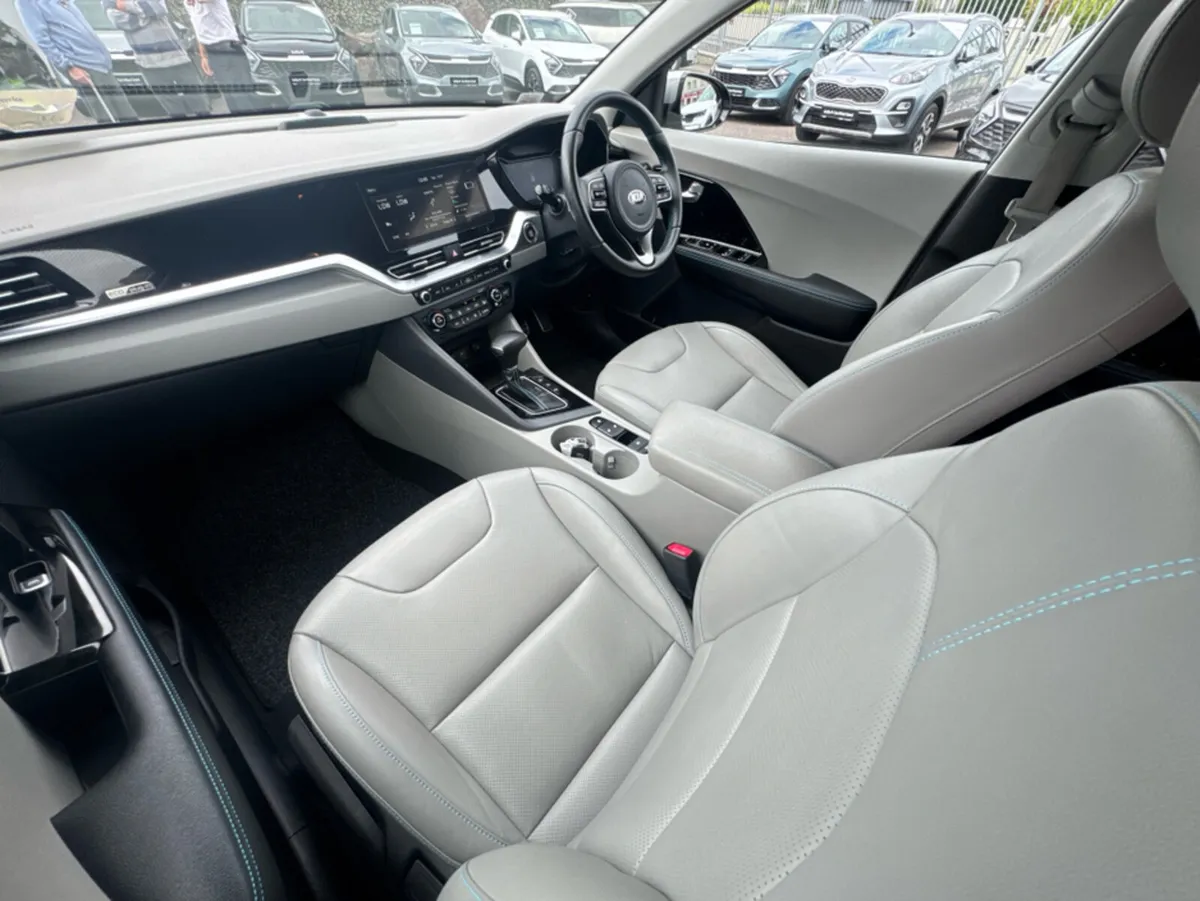 Kia Niro PHEV MY2021 5DR AUTO - Image 4