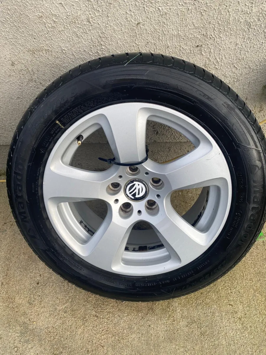 BMW alloy wheels for sale - Image 3