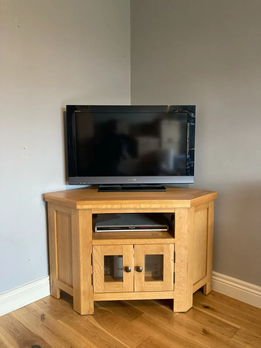 Corner TV Unit with Sony TV - Image 1