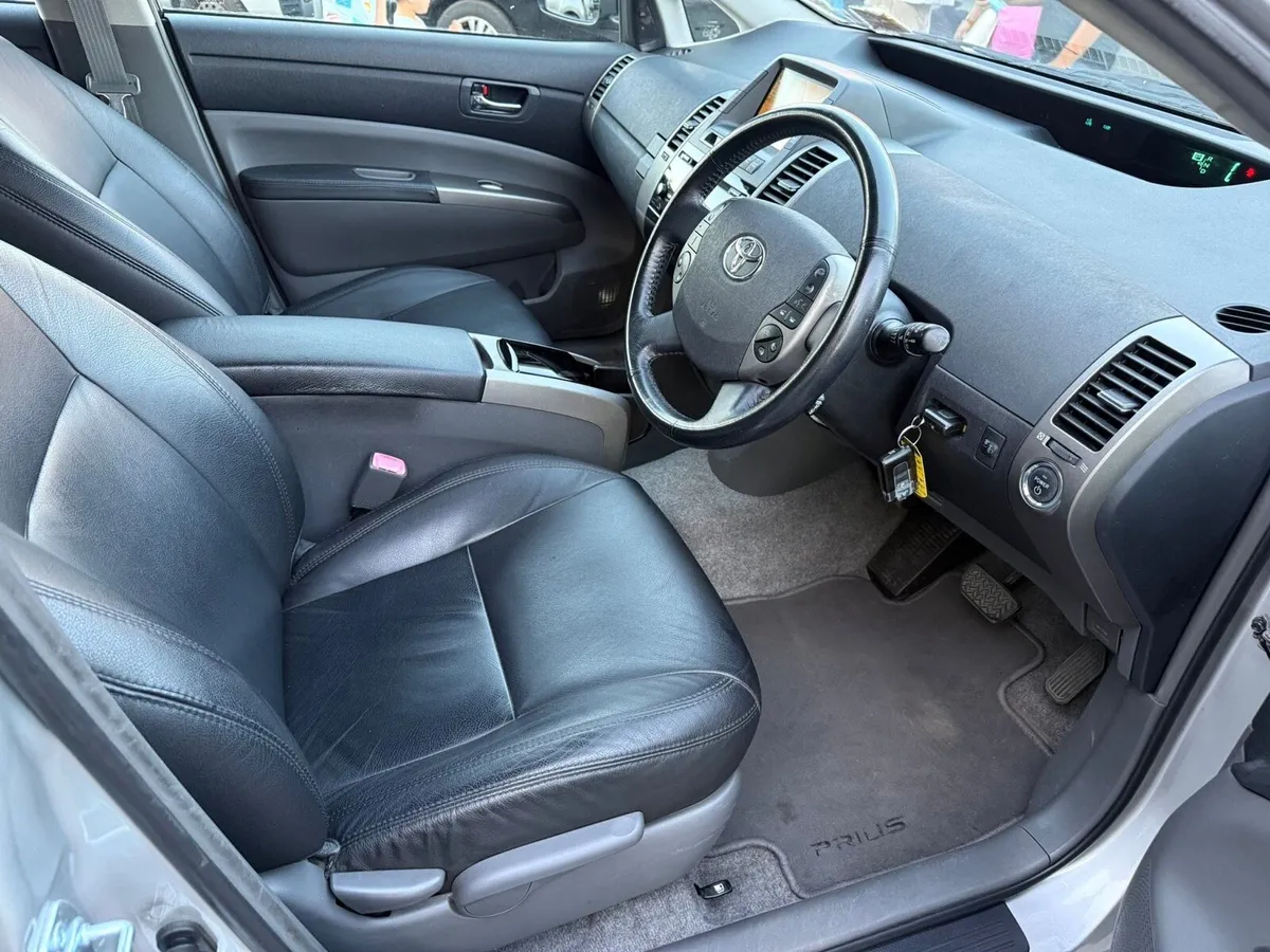 2007 Toyota Prius Imported From Germany - Image 4