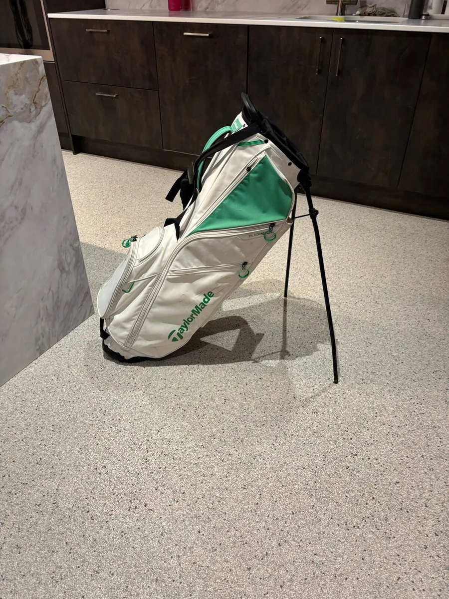 Taylormade Flex Tech Masters Edition Bag - Image 1