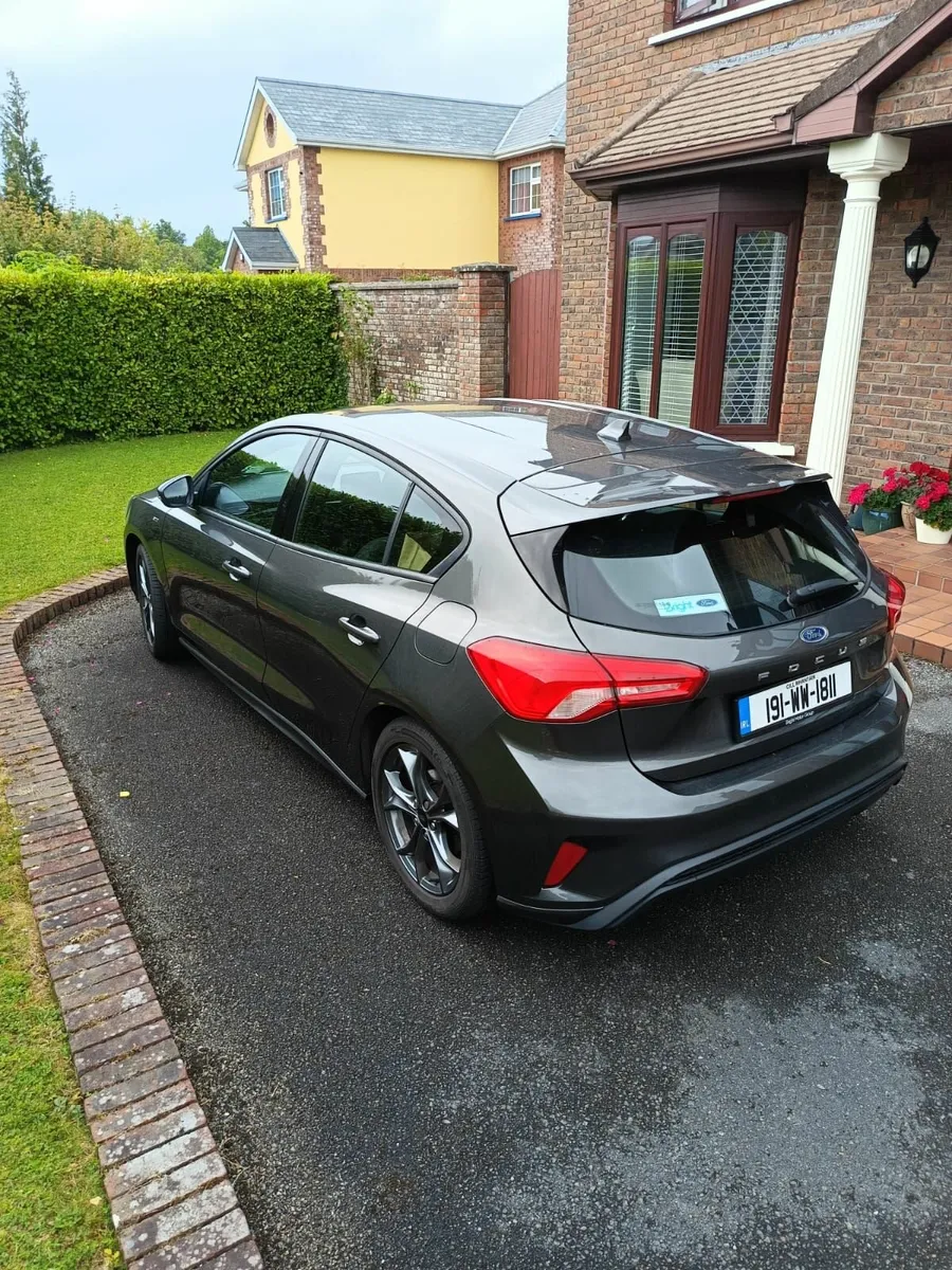 Ford Focus ST Line 1.0 Petrol - Image 2