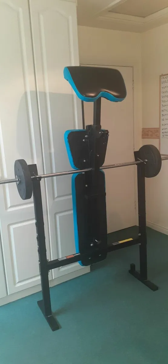 Bench press and weights - Image 2