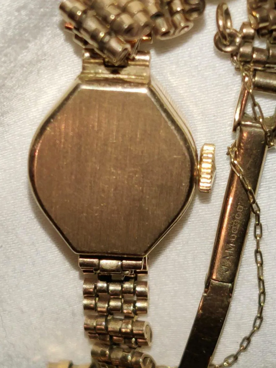 ROAMER, 9CT Solid Gold 13.57 Gram Dress Watch ! - Image 3