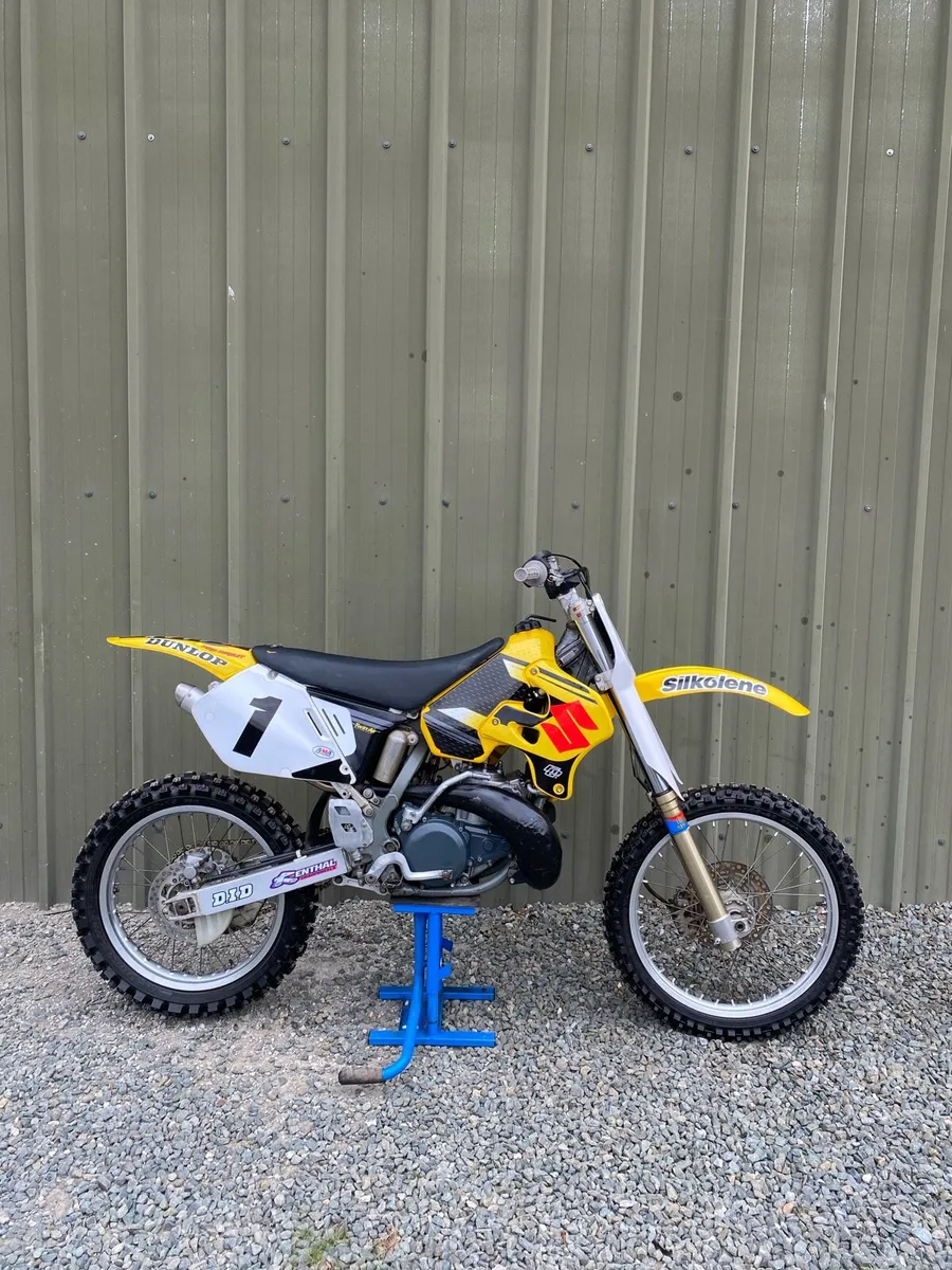 Suzuki Rm 250 2 Stroke * Engine Rebuild* - Image 2