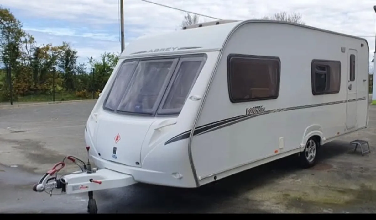 6 berth Caravan - Image 1