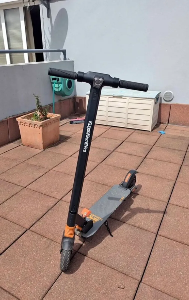 Kugoo Electric scooter - Image 1