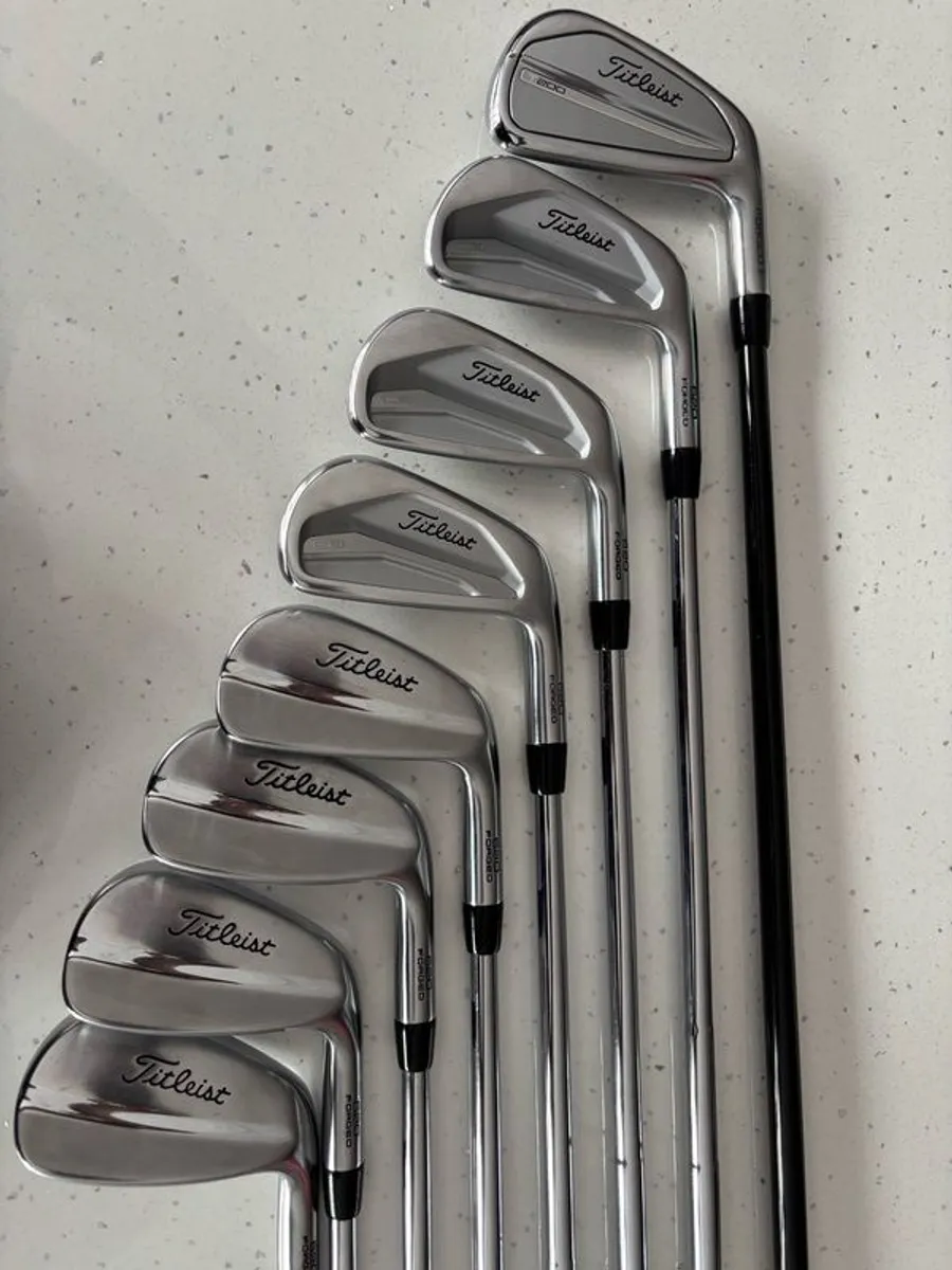 Titleist 620 Mb/Cb/T200 combo set - Image 1