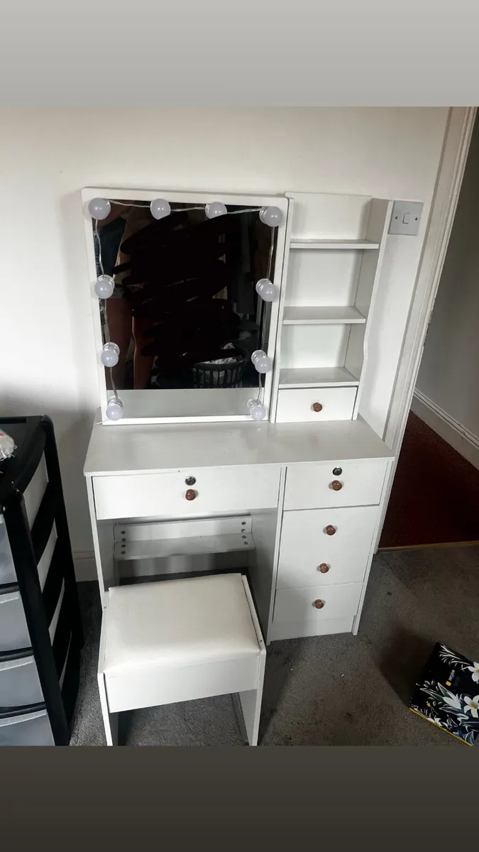 Vanity set - Image 2