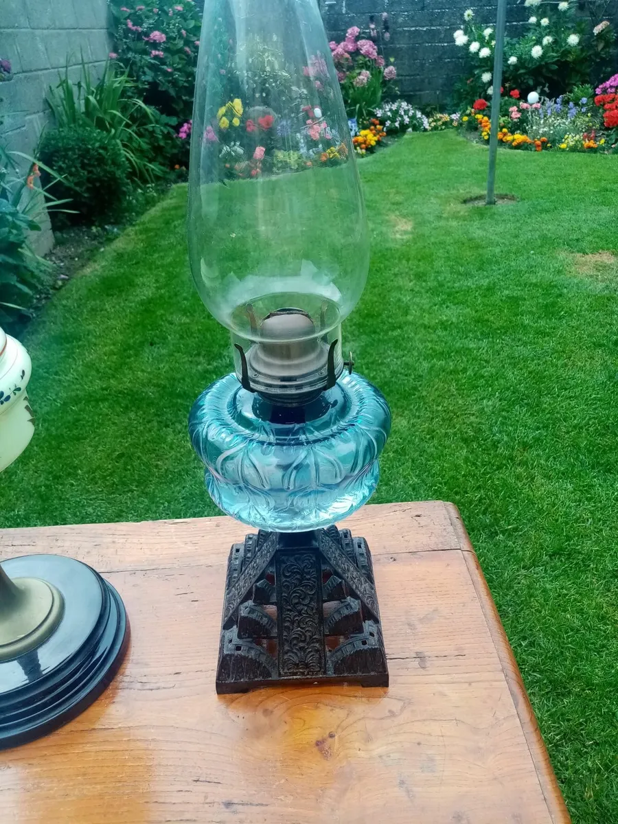 2 victorian Oil lamps - Image 3