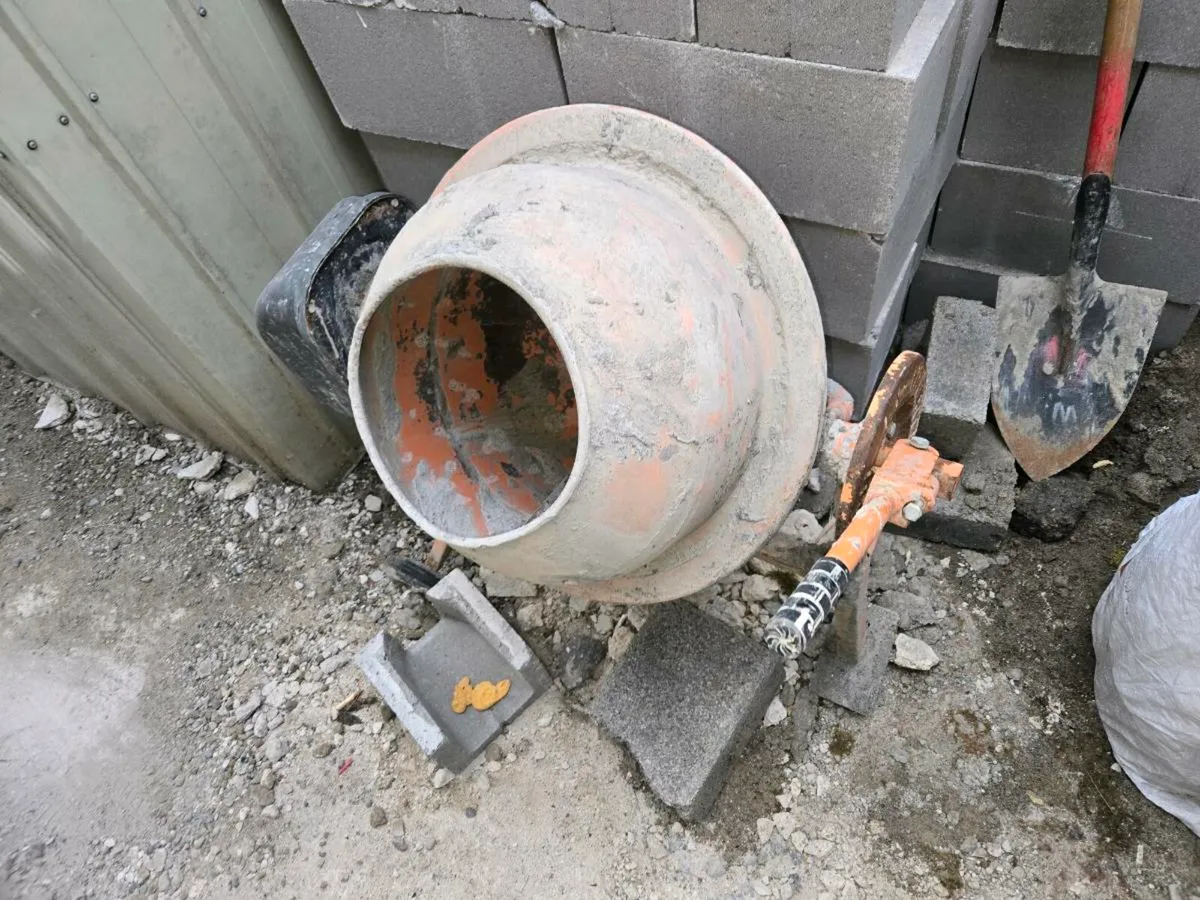 Electric concrete mixer - Image 3