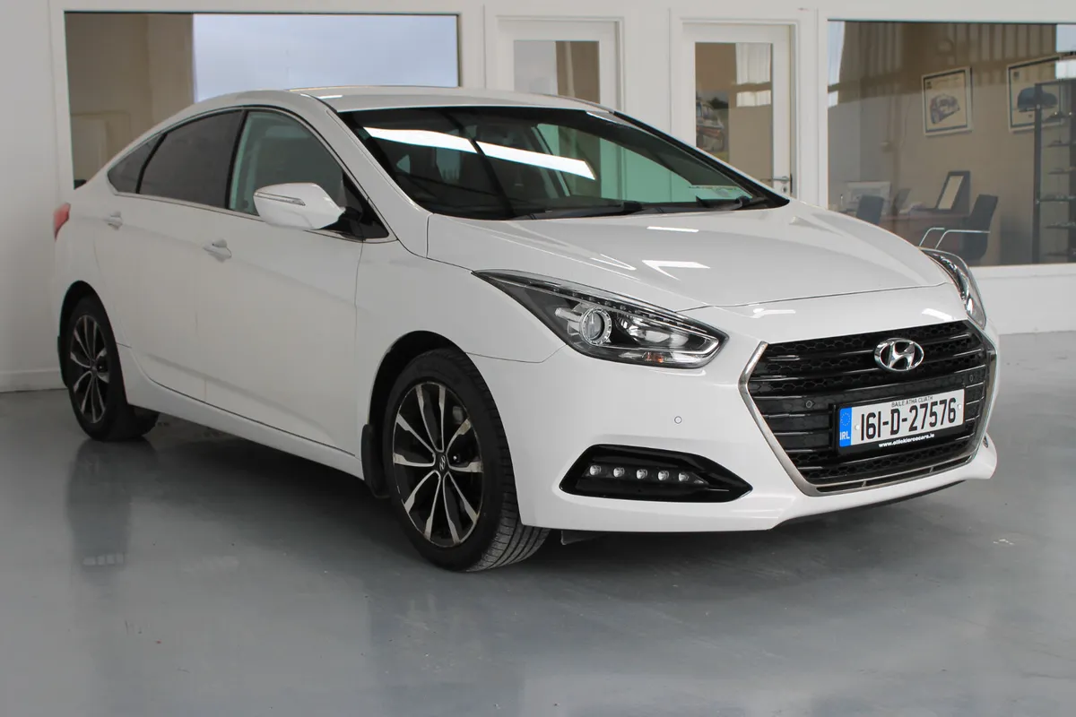 Hyundai i40 2016, Low Mileage, Finance arranged - Image 4
