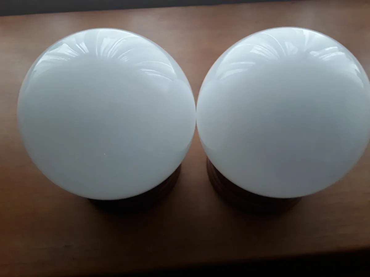 Two matching light shades - Image 3