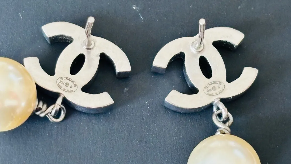 Chanel Earrings - Image 4