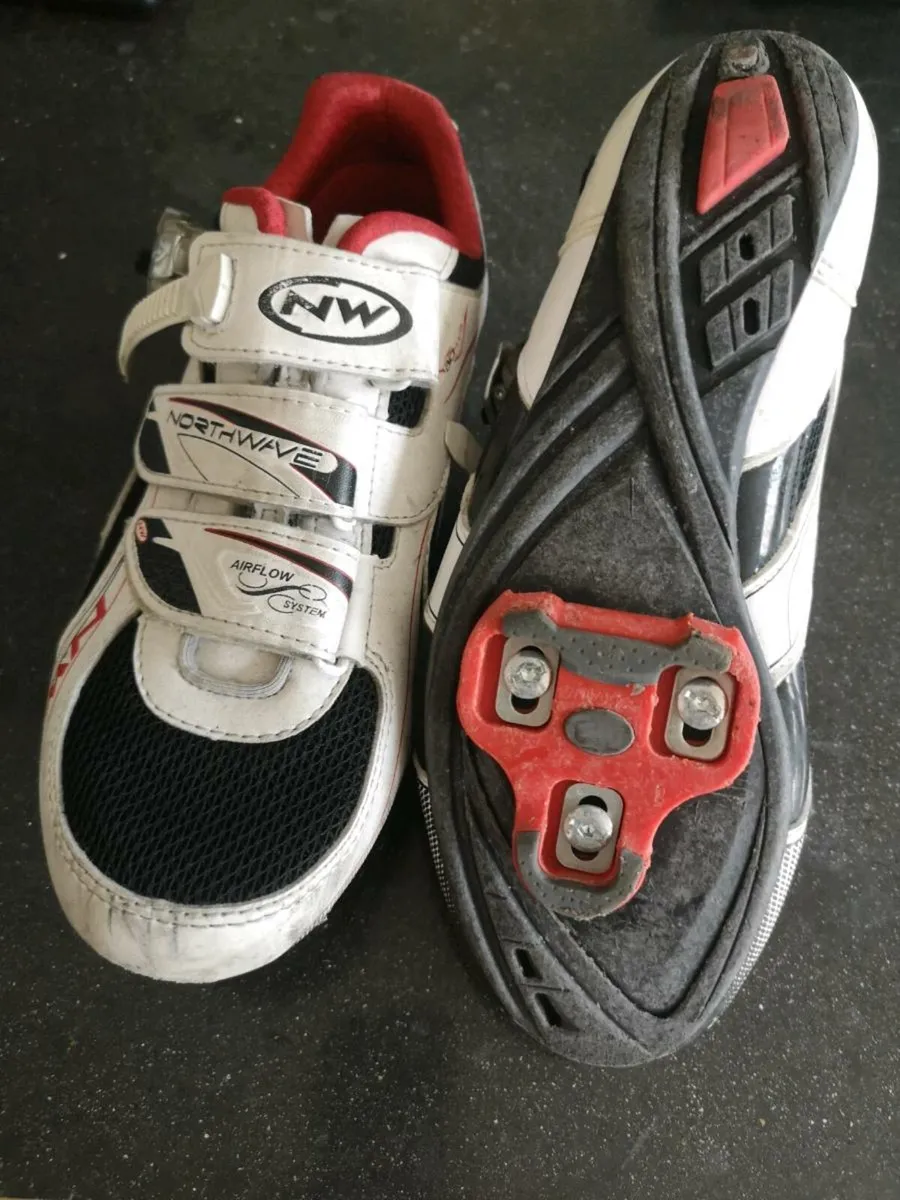 Road cycling shoes - Image 3
