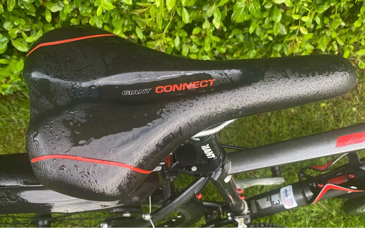 Giant 3 Connect gents bike - Image 3