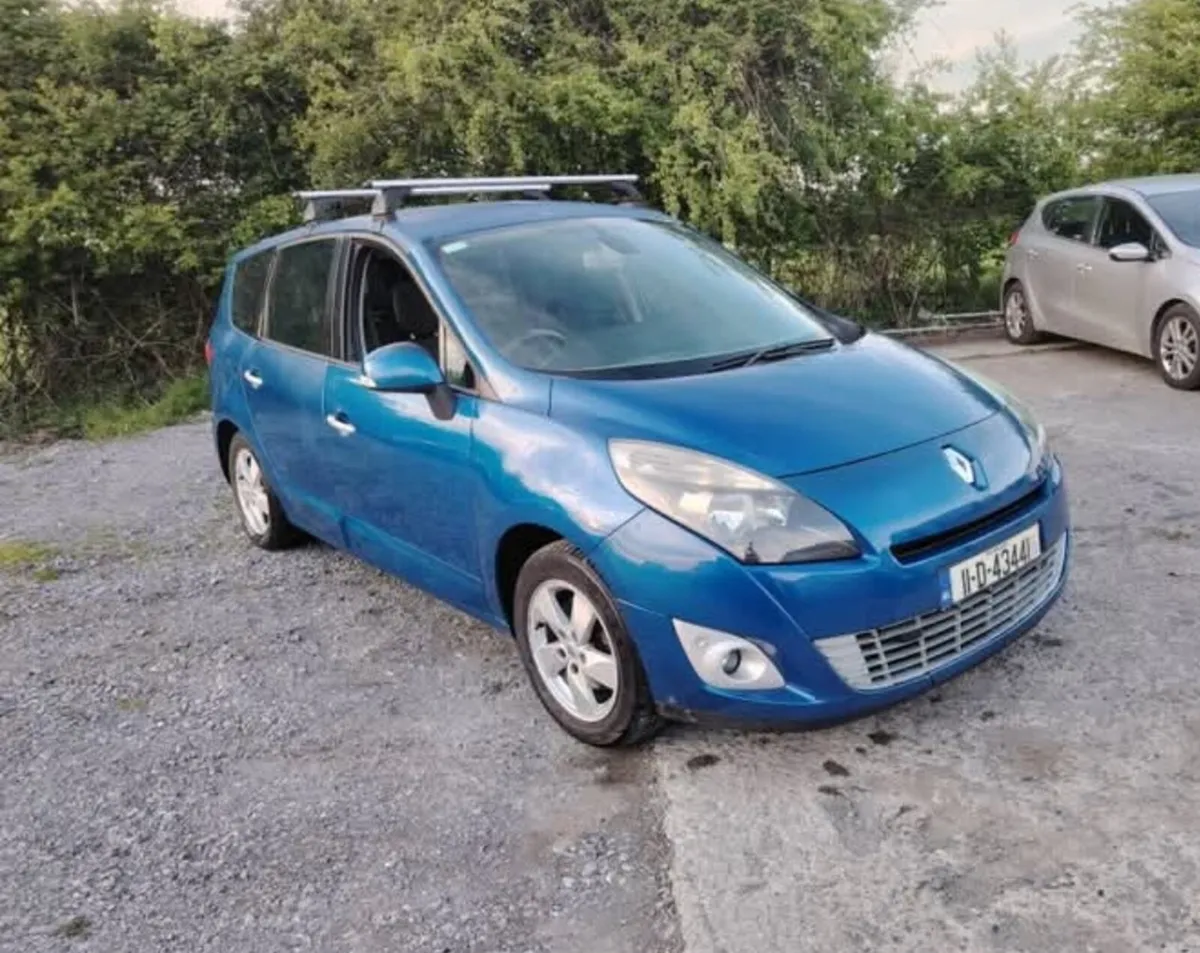 Renault scenic 7 seater Automatic transmission - Image 1