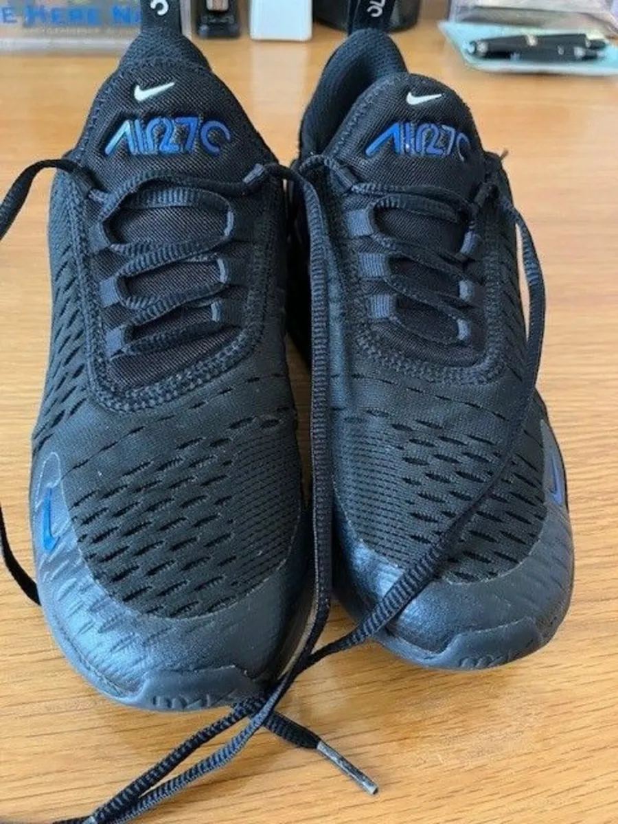 Nike Air 27C Trainers Size 4 -PRICE REDUCED