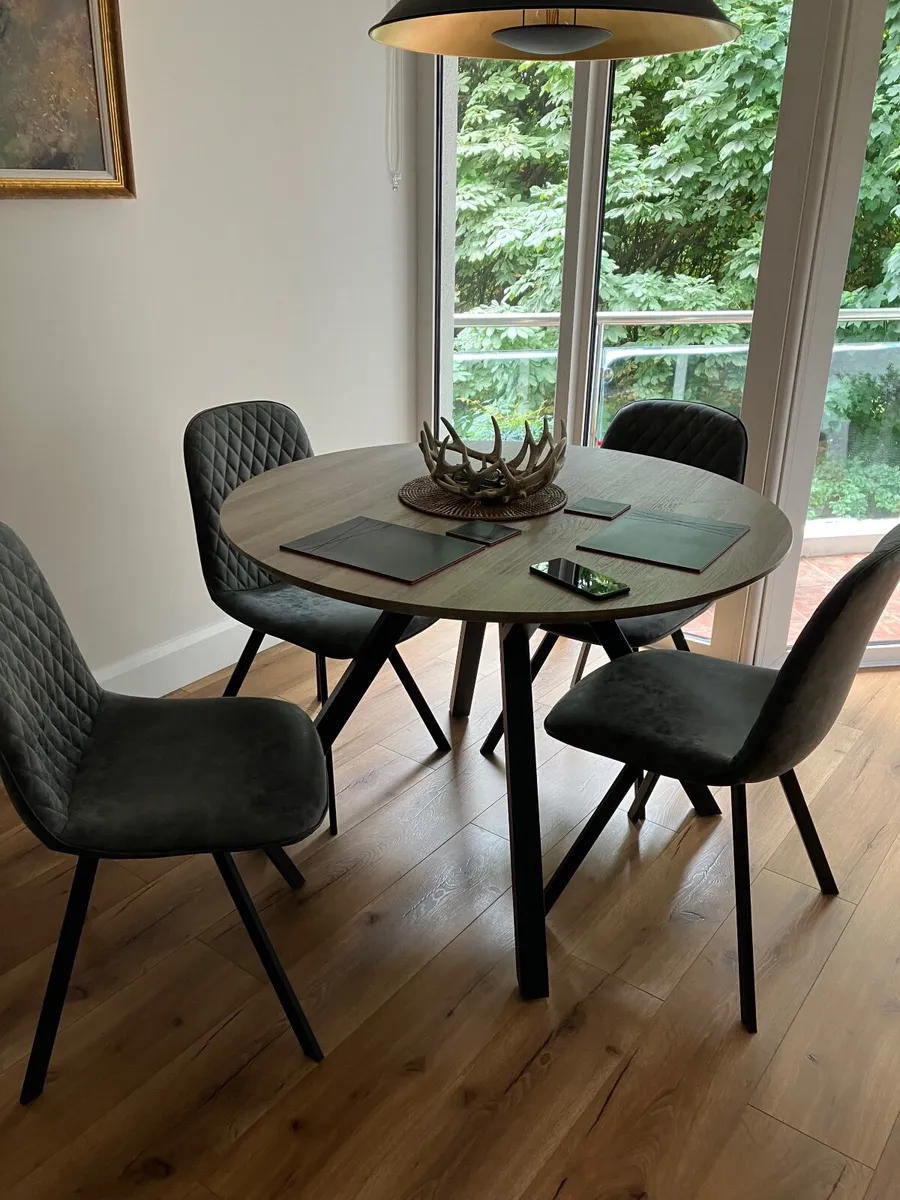 Dining chairs - Image 3