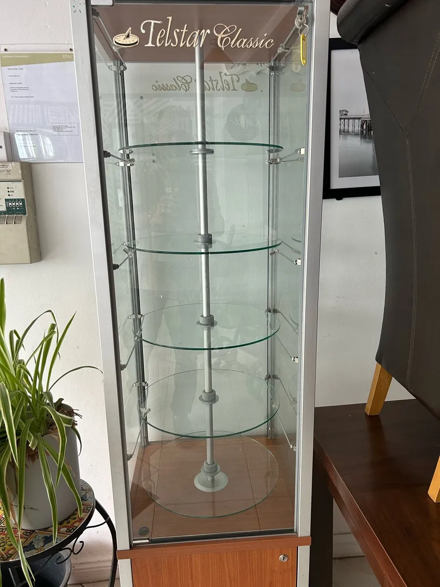 Glass display units - Image 3