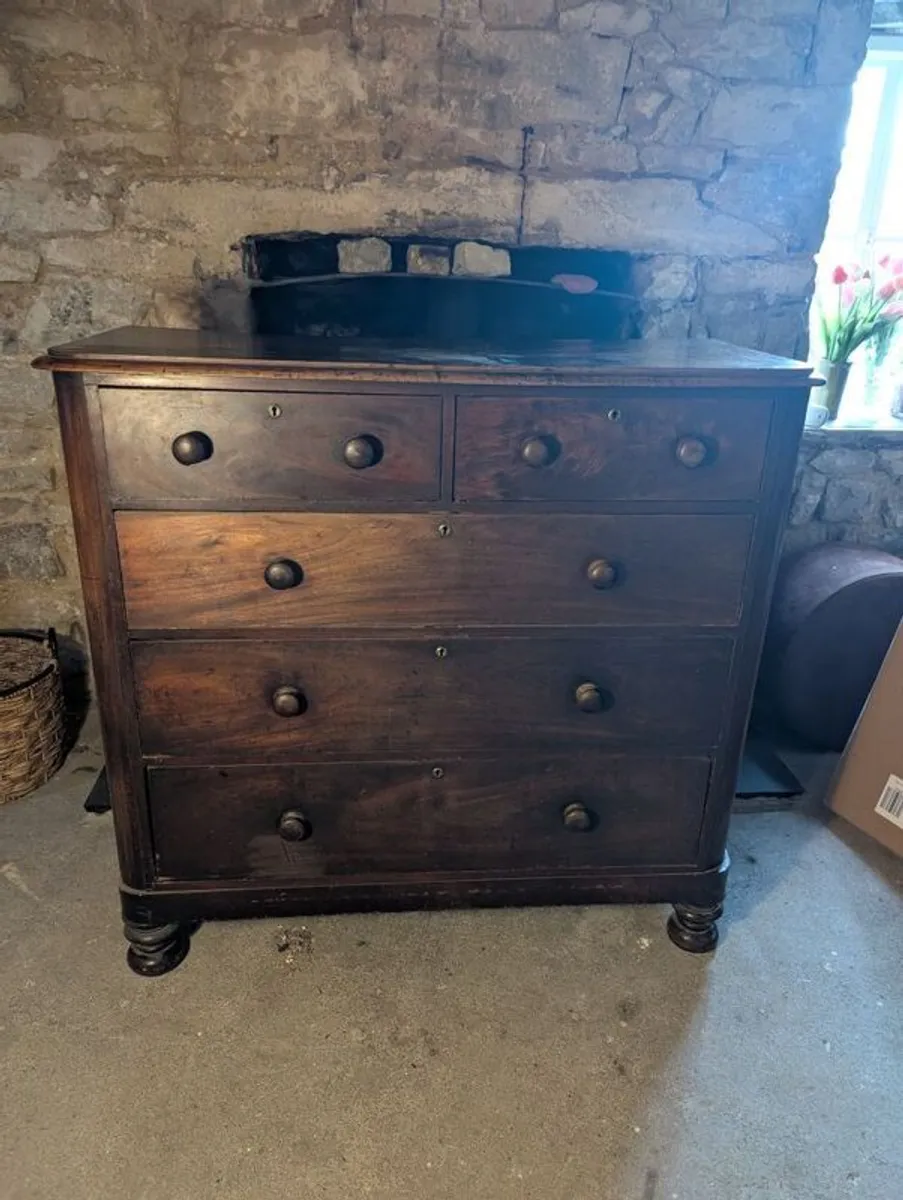old Chest of drawers - Image 1
